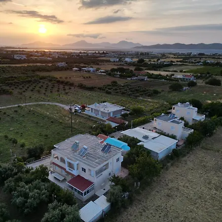 Scenic Apartment, Stunning Views - El Greco No 4 * Zipárion